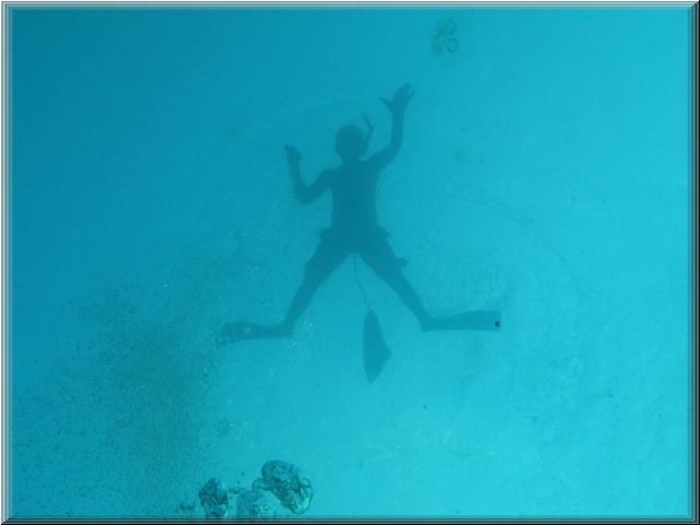 3-184_Snorkeling_Ben