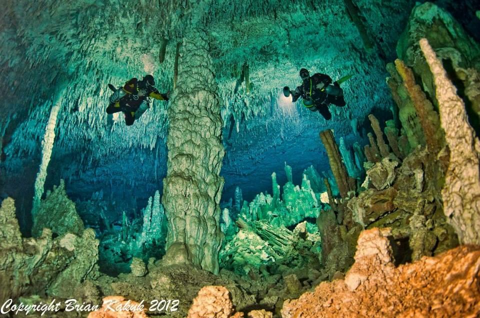Cave_Diving